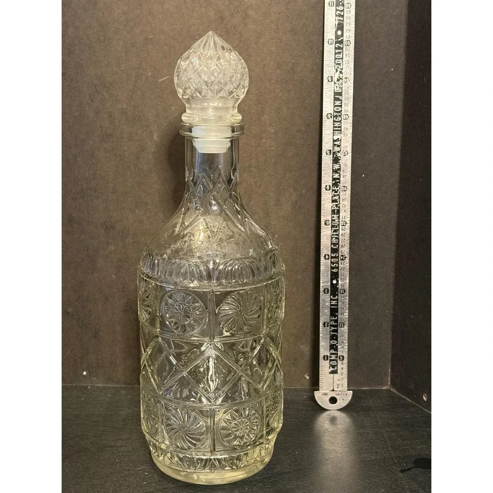 Vintage Federal Law Forbids Glass Liquor Decanter Sunburst Diamond Pattern D10